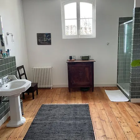 Maison De Campagne, Calme Et Proche De St Emilion *